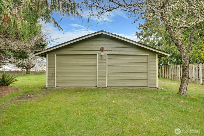 Property photo for 11501 Cloverdale Court SW, Lakewood photo 27