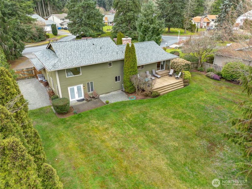 Property photo for 11501 Cloverdale Court SW, Lakewood photo 25