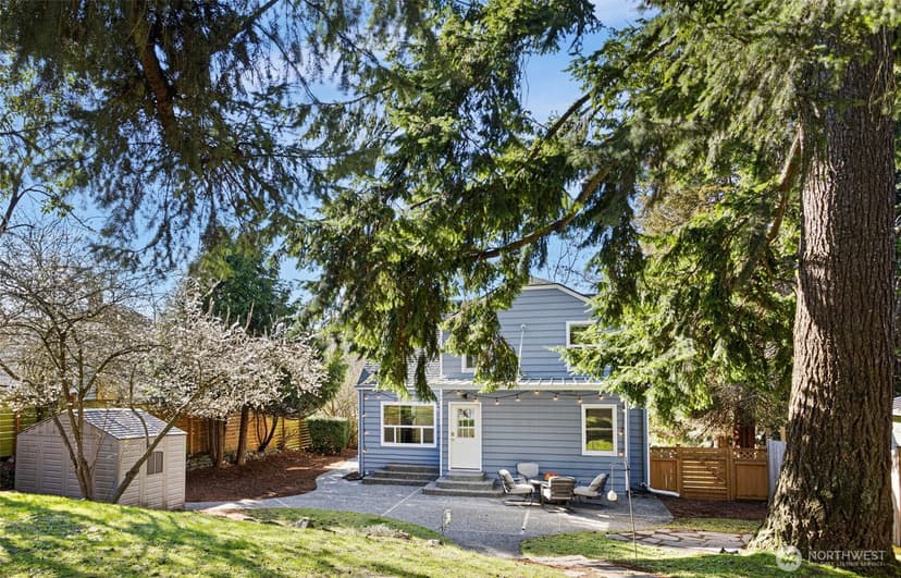 Property photo for 12046 12th Avenue NE, Seattle photo 9