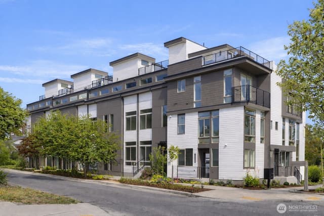 Property photo for 4416 Midvale Avenue N, Seattle