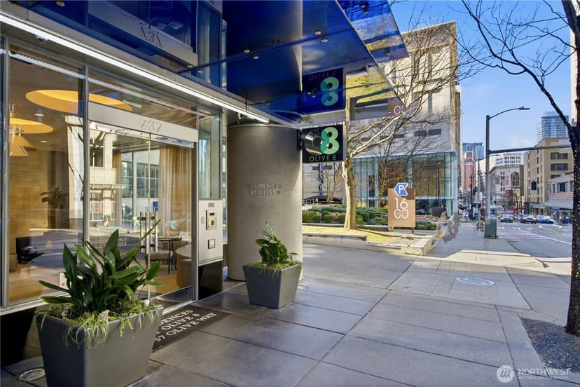 Property photo for 737 Olive Way #2808, Seattle photo 33