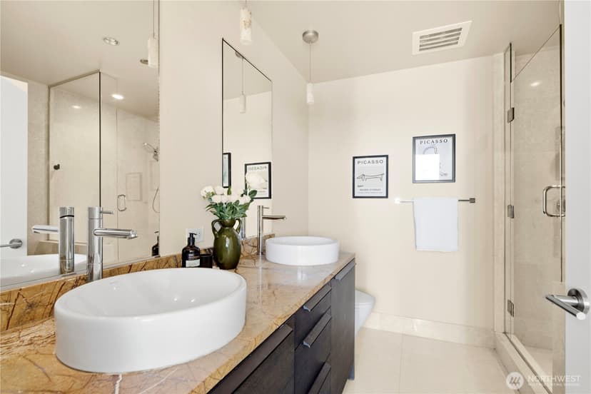 Property photo for 737 Olive Way #2808, Seattle photo 13