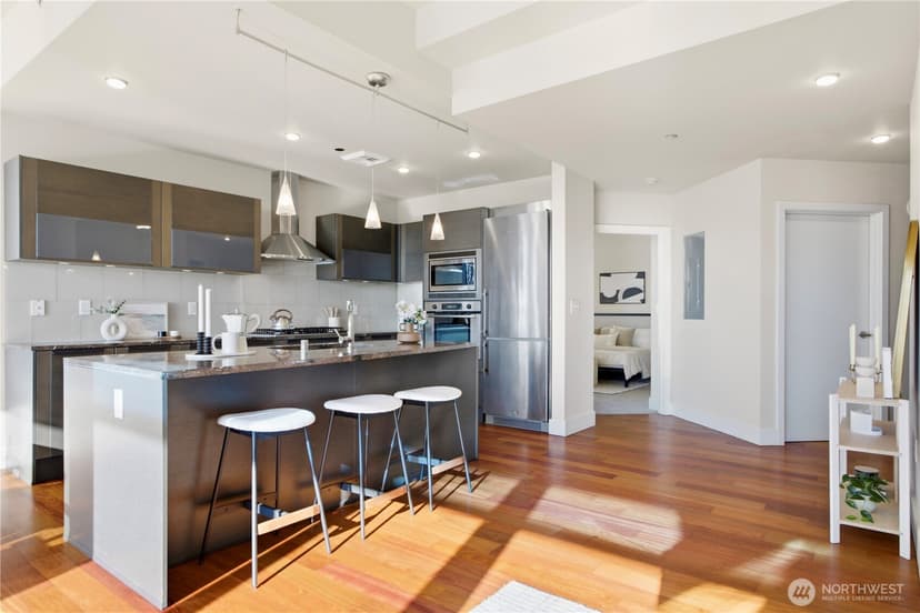 Property photo for 737 Olive Way #2808, Seattle photo 5