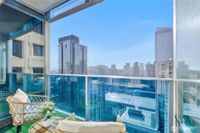 Property photo for 737 Olive Way #2808, Seattle photo 15