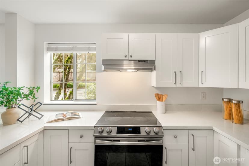 Property photo for 17124 44th Avenue W #A101, Lynnwood photo 8