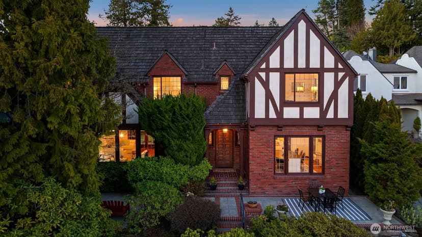 Property photo for 3419 E Laurelhurst Drive NE, Seattle photo 38