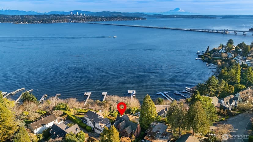 Property photo for 3419 E Laurelhurst Drive NE, Seattle photo 35
