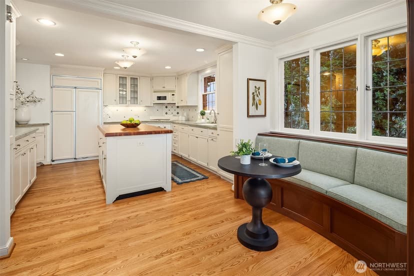 Property photo for 3419 E Laurelhurst Drive NE, Seattle photo 16