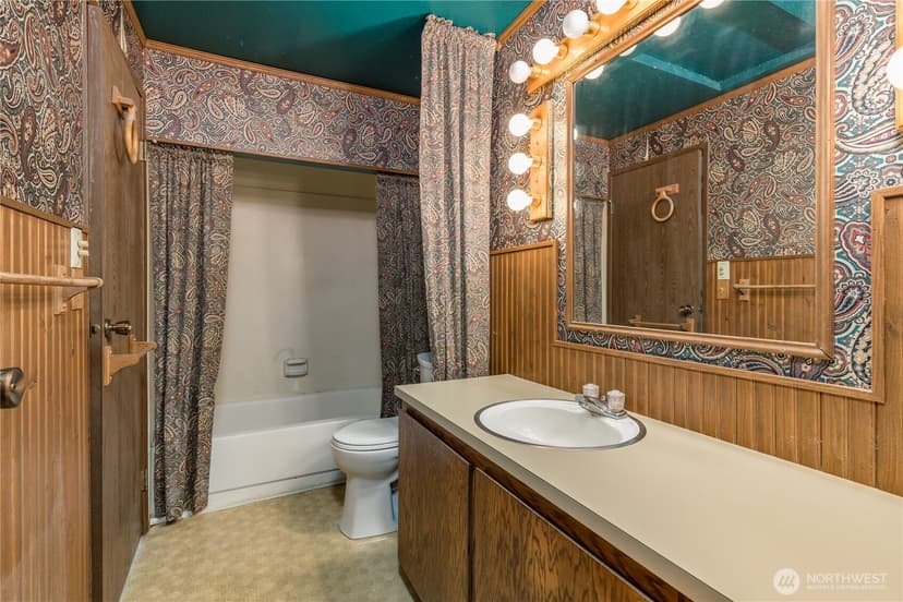 Property photo for 317 SW 112th Street #302, Seattle photo 20