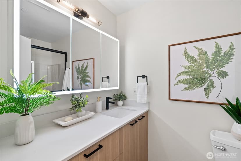 Property photo for 23210 Fitzgerald Road #1, Bothell photo 9