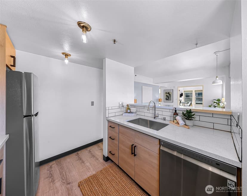 Property photo for 505 E Denny Way #A202, Seattle photo 8