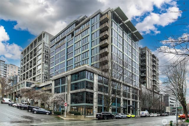 Property photo for 2716 Elliott Avenue #406, Seattle