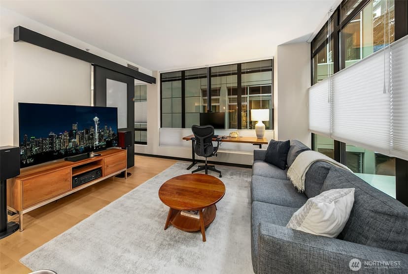 Property photo for 2716 Elliott Avenue #406, Seattle photo 3