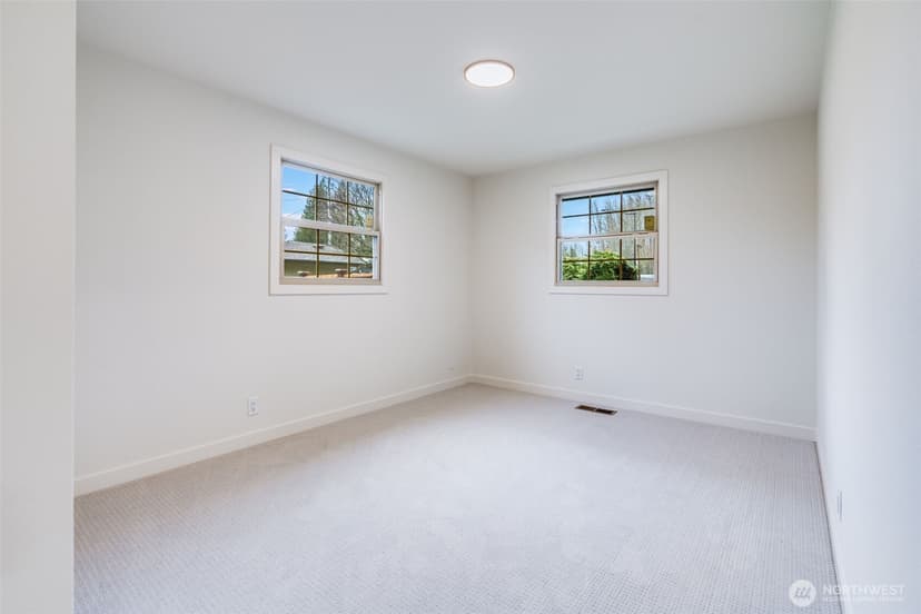 Property photo for 10410 13th Street Ct E, Edgewood photo 20