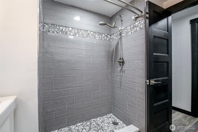 Property photo for 201 Union Avenue SE #155, Renton photo 7