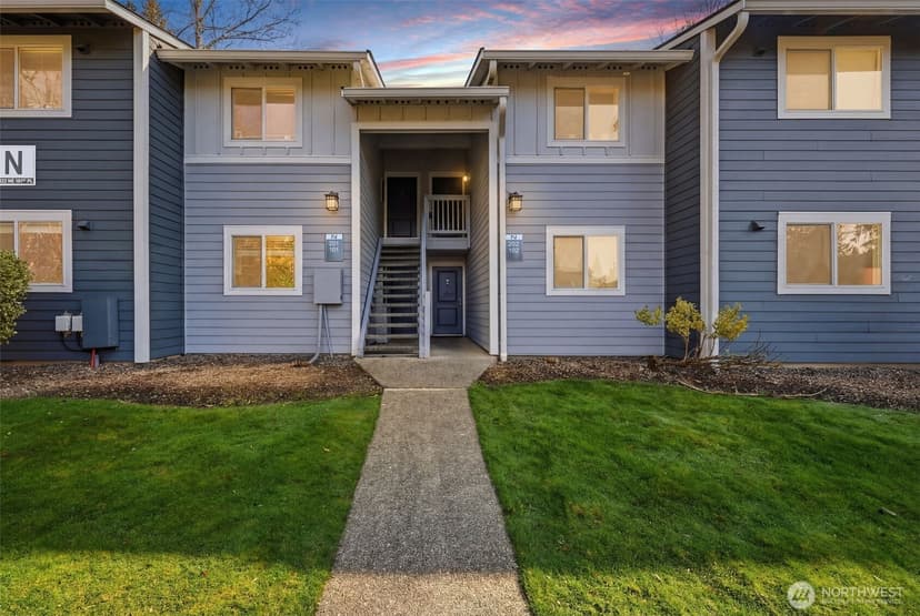 Property photo for 14222 NE 181st Place #N101, Woodinville