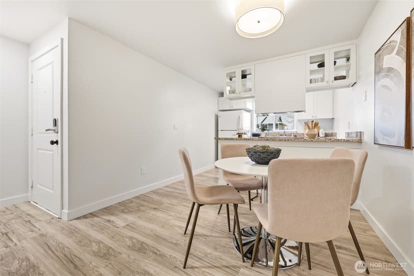 Property photo for 14222 NE 181st Place #N101, Woodinville photo 6