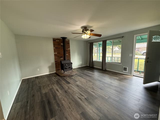 Property photo for 11524 Butler Avenue SW, Port Orchard photo 4