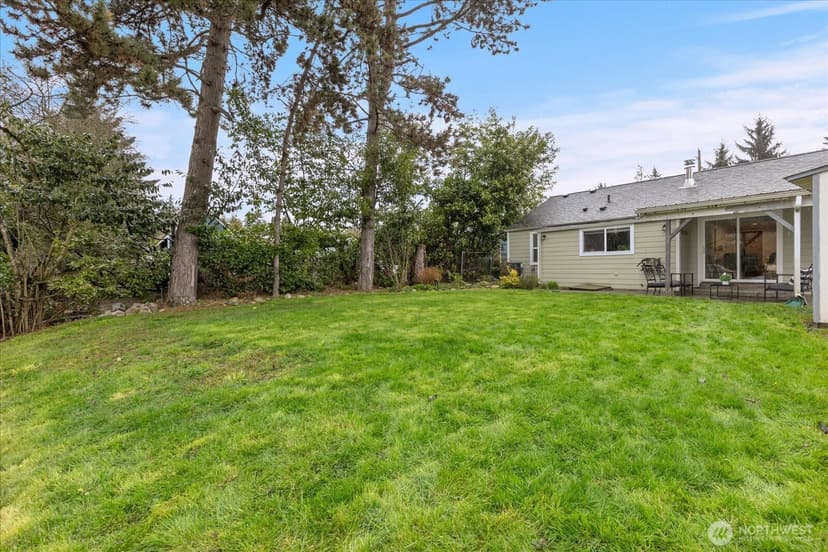 Property photo for 12845 7th Avenue S, Burien photo 18
