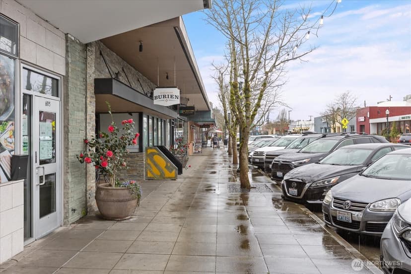 Property photo for 12845 7th Avenue S, Burien photo 23