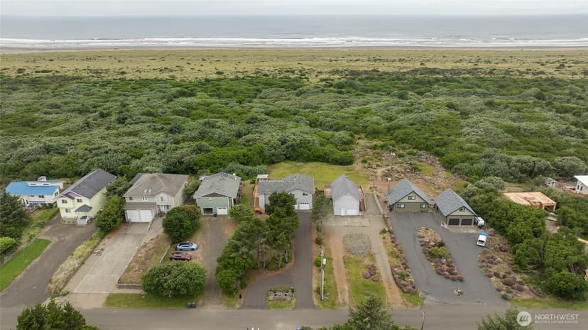 Property photo for 347 Sand Dune Avenue SW, Ocean Shores photo 30
