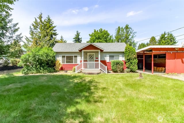 Property photo for 14523 Pioneer Way E, Puyallup