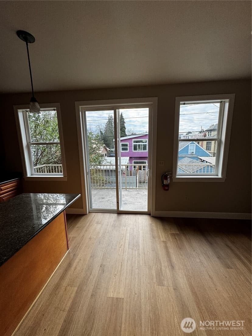 Property photo for 5607 12th Avenue NE, Seattle photo 7