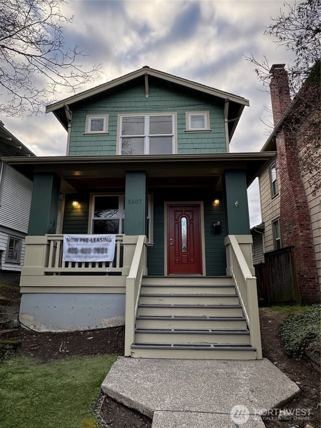 Property photo for 5607 12th Avenue NE, Seattle photo 2