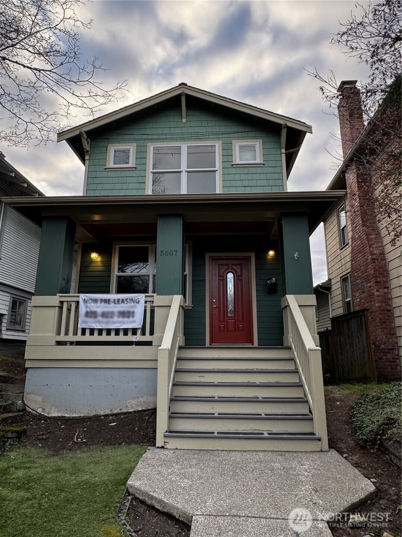 Property photo for 5607 12th Avenue NE, Seattle photo 2