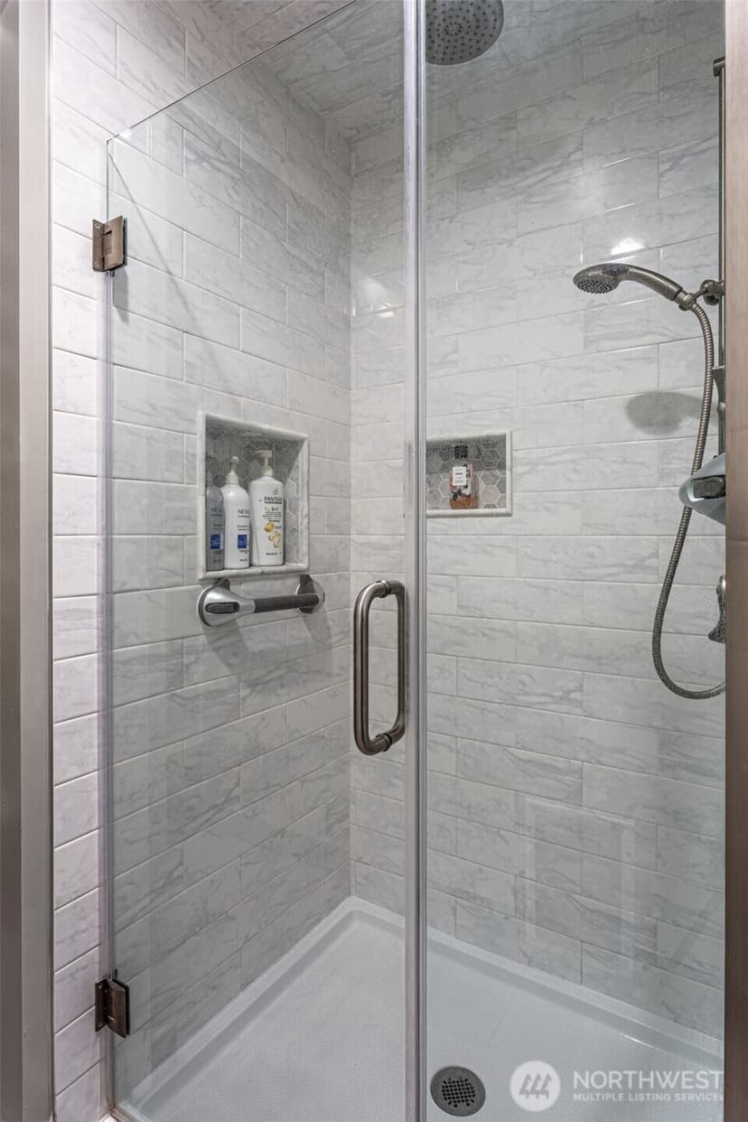 Property photo for 3614 West Tapps Drive E, Lake Tapps photo 22