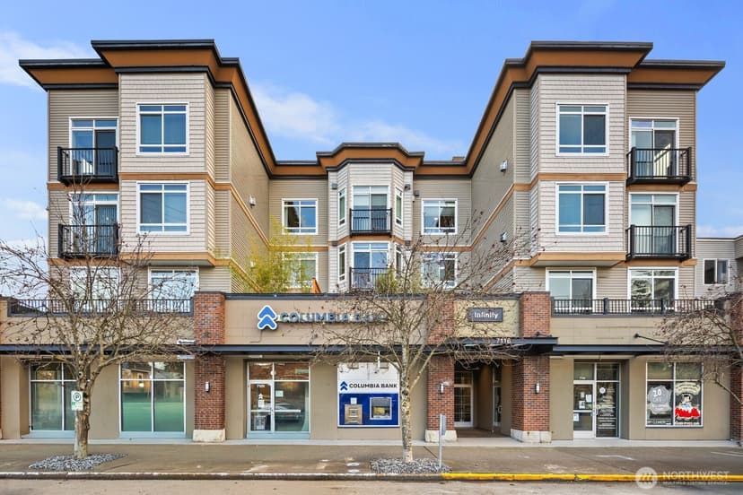 Property photo for 7116 Greenwood Avenue N #305, Seattle