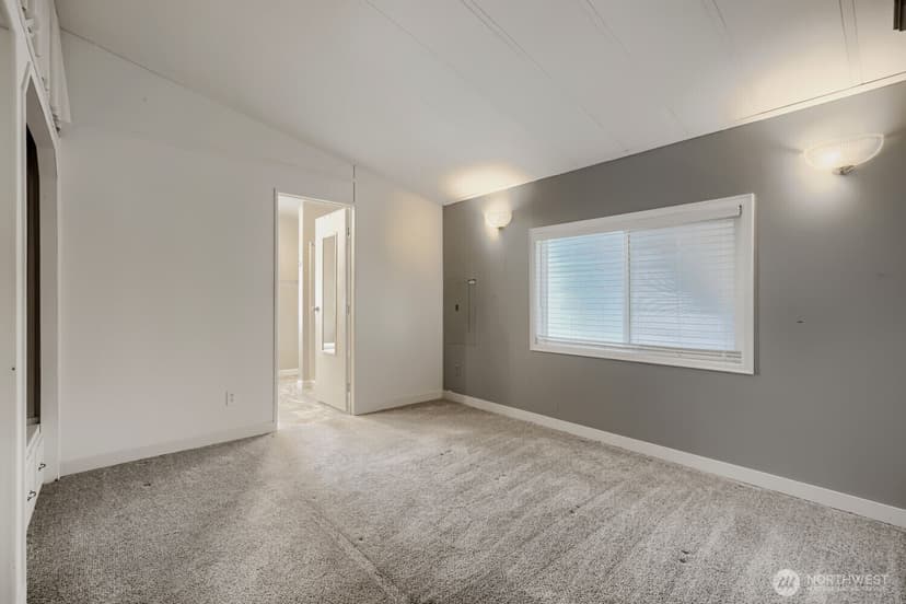Property photo for 3611 I Street NE #16, Auburn photo 18