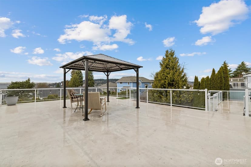 Property photo for 3415 N Garden Avenue, Renton photo 11