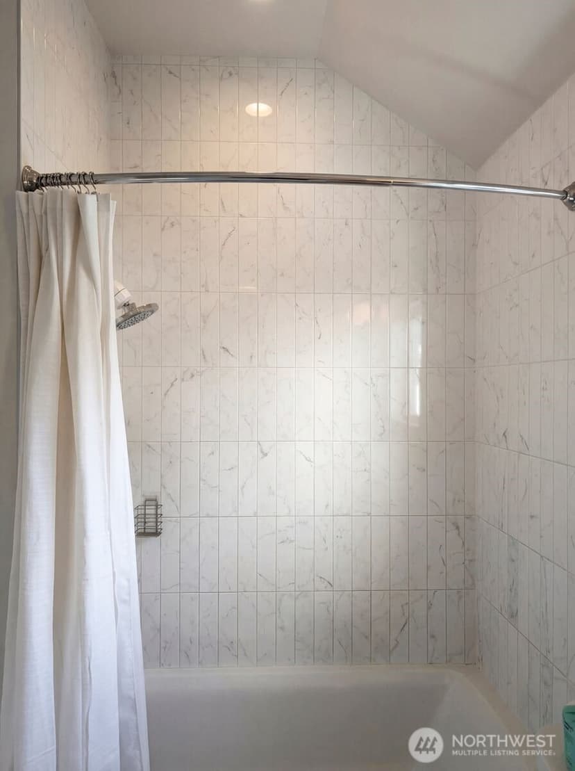 Property photo for 2211 17th Avenue S, Seattle photo 21