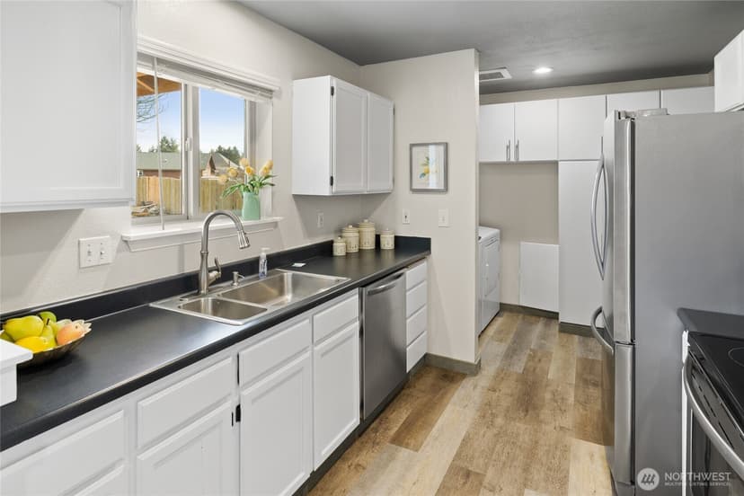 Property photo for 280 Blue Agate, Ronald photo 10