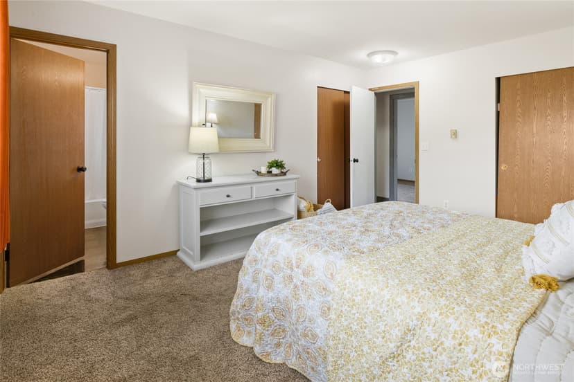 Property photo for 280 Blue Agate, Ronald photo 16