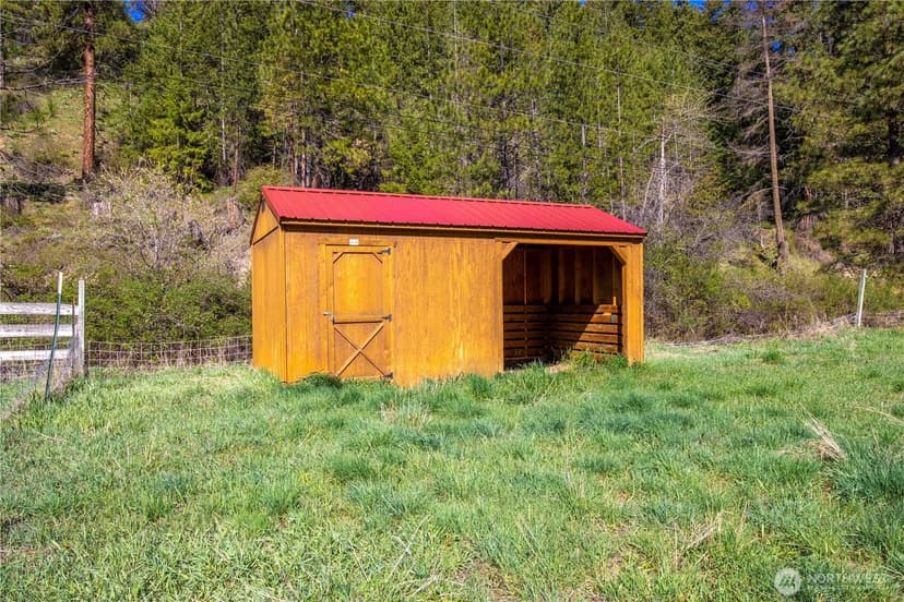 Property photo for 14905 Chumstick Highway, Leavenworth photo 13