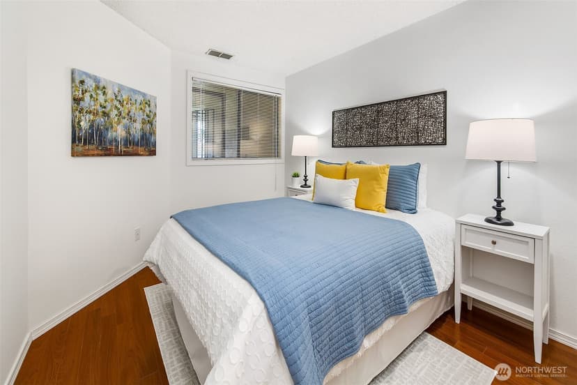 Property photo for 16929 Inglewood Road NE #C305, Kenmore photo 18