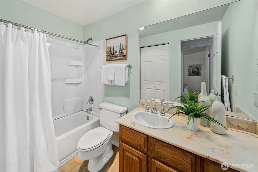 Property photo for 16929 Inglewood Road NE #C305, Kenmore photo 19