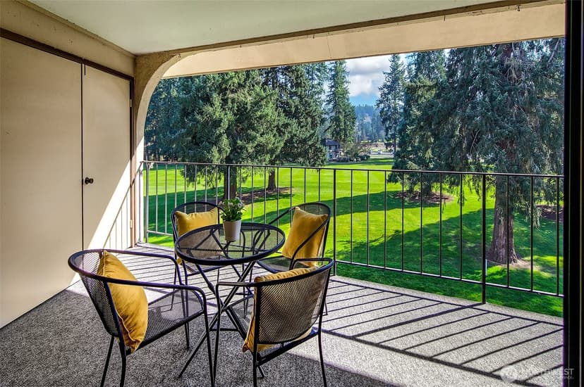 Property photo for 16929 Inglewood Road NE #C305, Kenmore photo 11