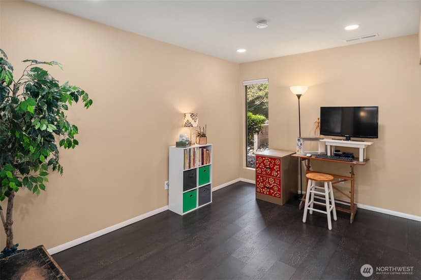 Property photo for 11510 NE 128th Street #8, Kirkland photo 10