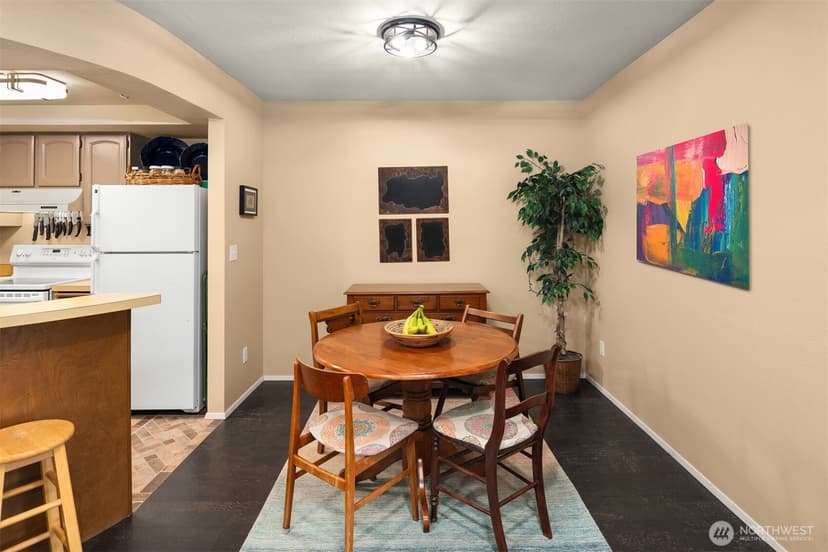Property photo for 11510 NE 128th Street #8, Kirkland photo 3