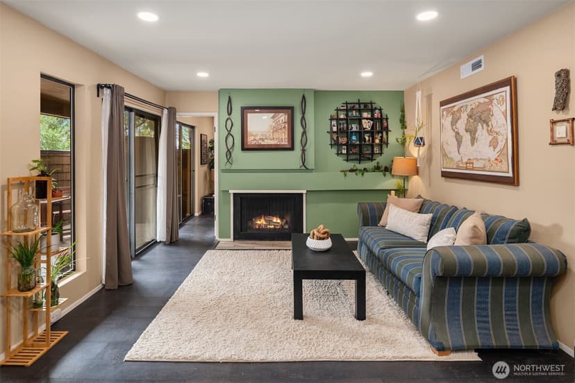 Property photo for 11510 NE 128th Street #8, Kirkland photo 6