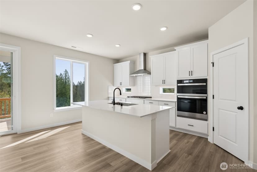 Property photo for 2025 NE Norseman Way, Poulsbo photo 12