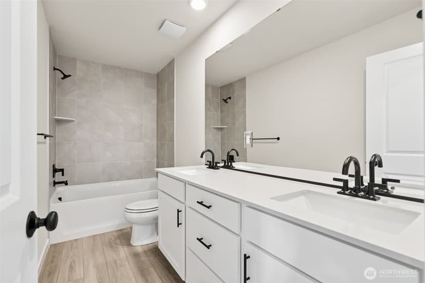 Property photo for 2025 NE Norseman Way, Poulsbo photo 26