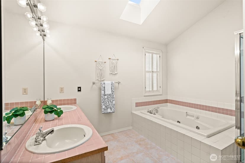 Property photo for 6850 Starboard Lane, Gig Harbor photo 23