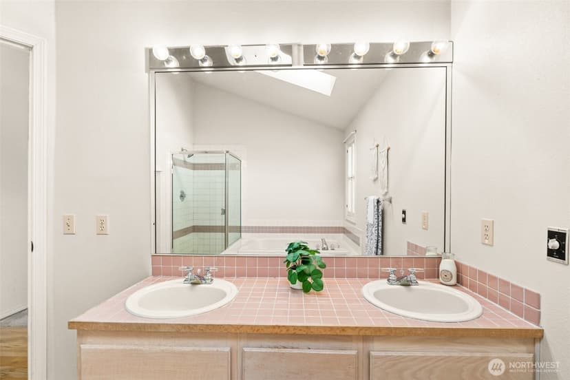 Property photo for 6850 Starboard Lane, Gig Harbor photo 24