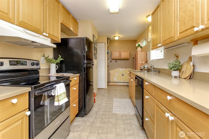 Property photo for 2709 SW 332nd Place, Federal Way photo 17