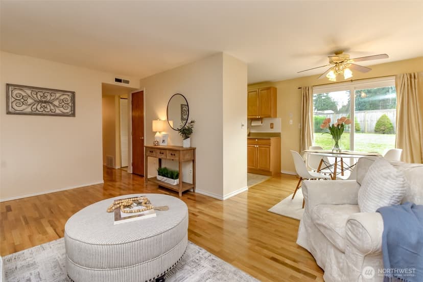 Property photo for 2709 SW 332nd Place, Federal Way photo 13