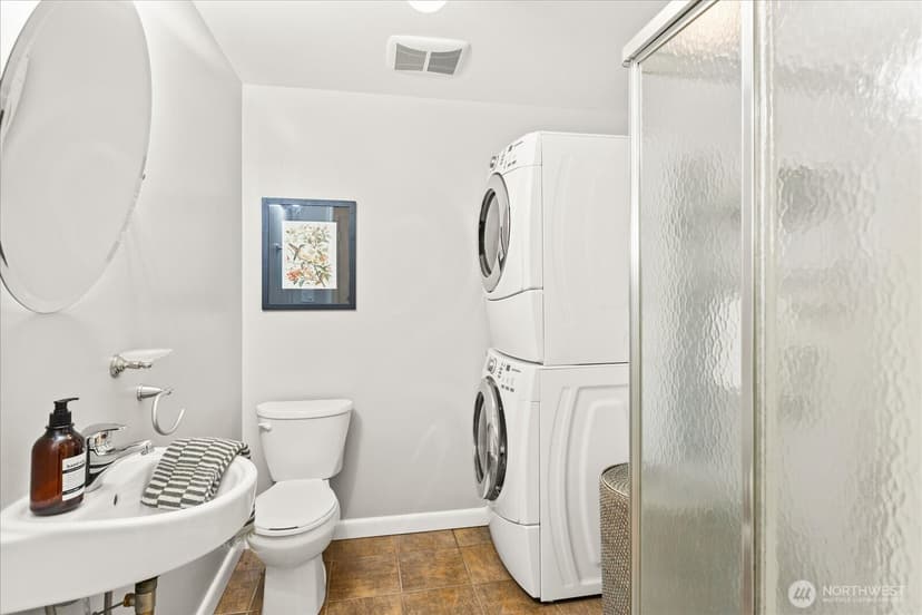 Property photo for 11513 Palatine Avenue N, Seattle photo 22